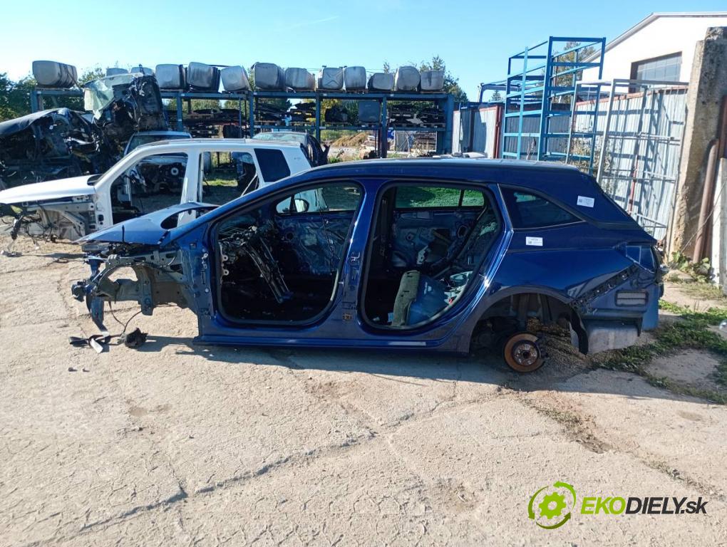OPEL ASTRA K Kombi 2021 107 kW 1.2 Turbo (35) 1199 karoséria ČTVRŤÁK: Blatník prah strecha PODŁUŻNICA 