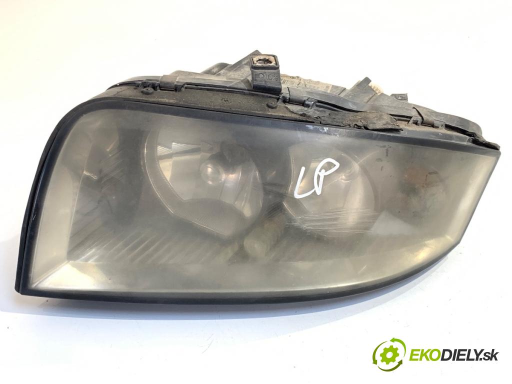 AUDI A2 liftback 2000 55 kW 1.4 TDI 1422 Svetlomet ľavy predný 8Z0941003