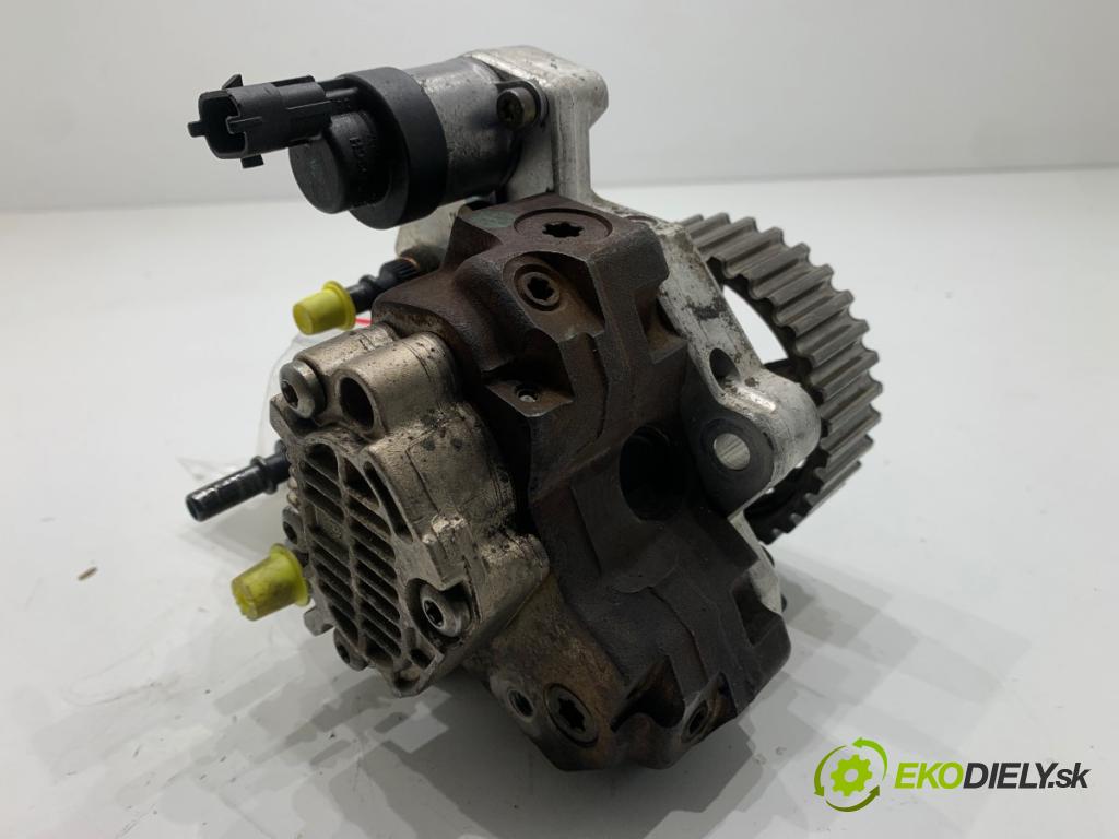 SUZUKI GRAND VITARA II samochód terenowy zamknięty 2006 95 kW 1.9 DDiS Napęd na wszystkie koła (JT419, TD44, JB419WD,... 1870 pumpa vstřikovací 8200256255 (Vstřikovací čerpadlo)
