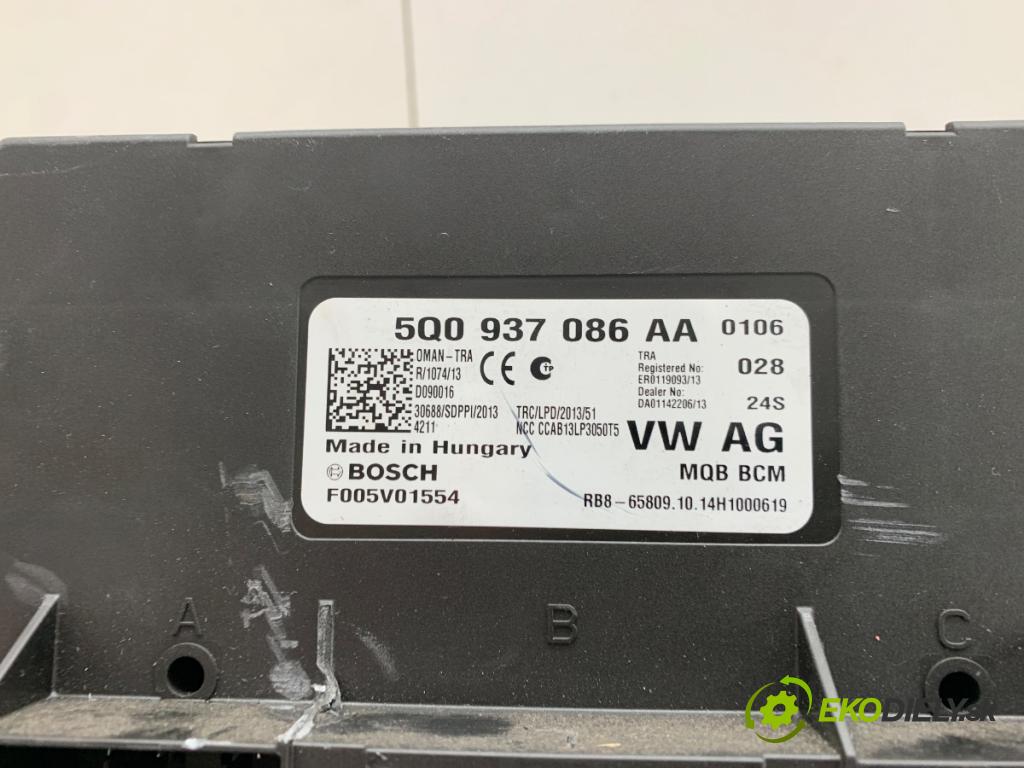 VW GOLF VII Kombi 2014 81 kW 1.6 TDI 1598 modul komfortu 5Q0937086AA (Komfortní modul)