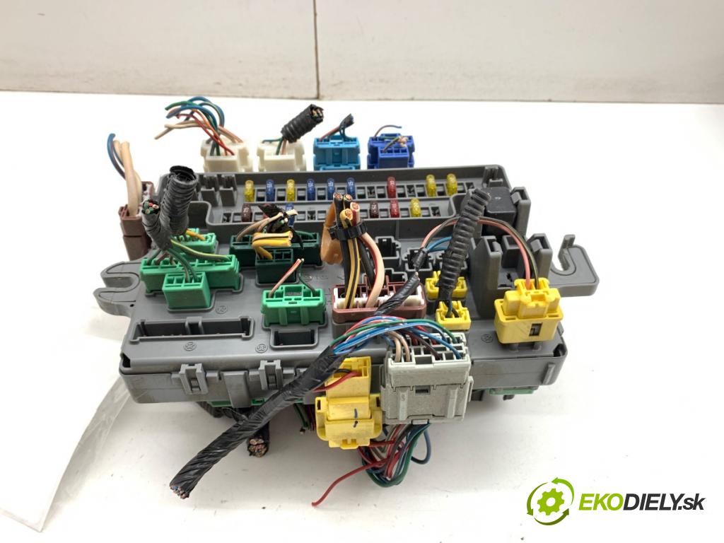 HONDA JAZZ II liftback 2002 61 kW 1.3 iDSi (GD1) 1339 Modul BSI  (Poistková skrinka)