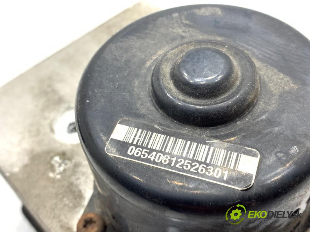 AUDI A2 liftback 2000 55 kW 1.4 TDI 1422 Pumpa ABS 8Z0614517C (Pumpa ABS)