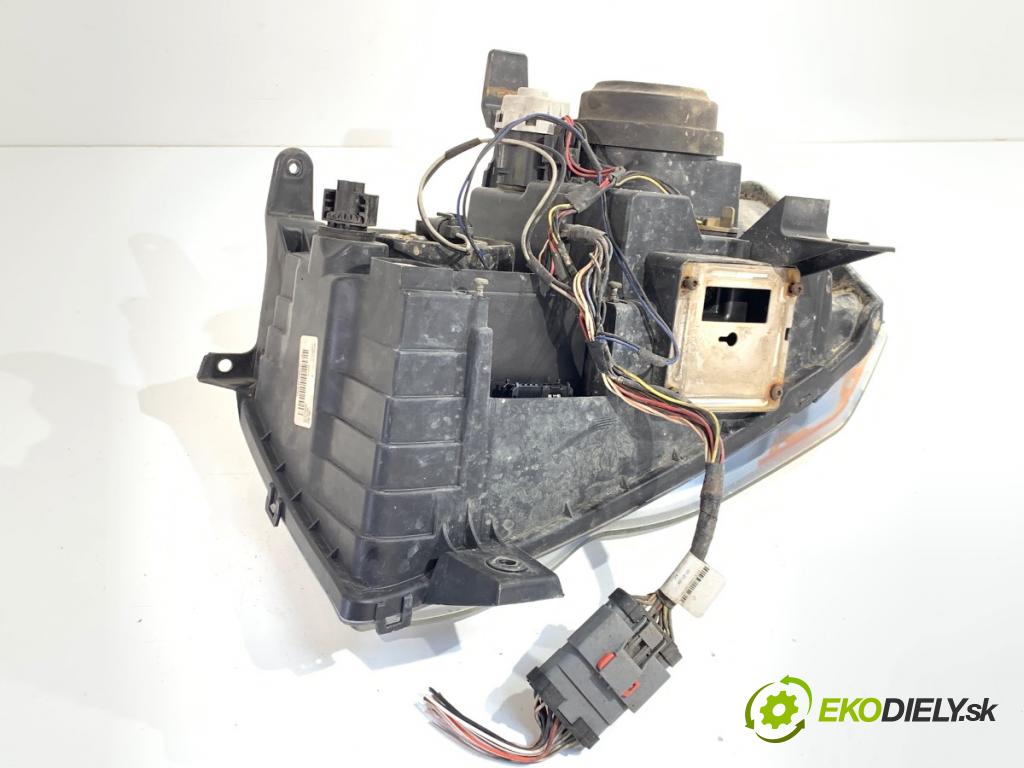 JEEP GRAND CHEROKEE WK samochód terenowy zamknięty 2008 160 kW 3.0 CRD 4x4 2987 světlomet pravý přední část 55157498AG