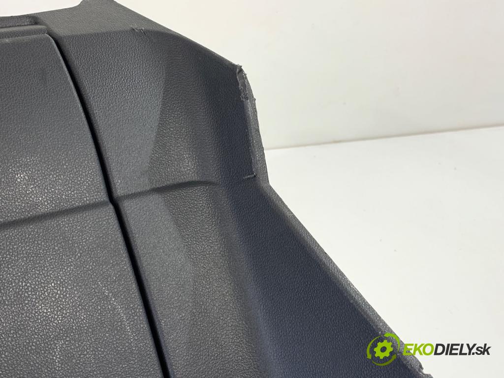 VW GOLF VII Kombi 2014 81 kW 1.6 TDI 1598 Priehradka, kastlík spolujazdca  (Priehradka (kastlík))