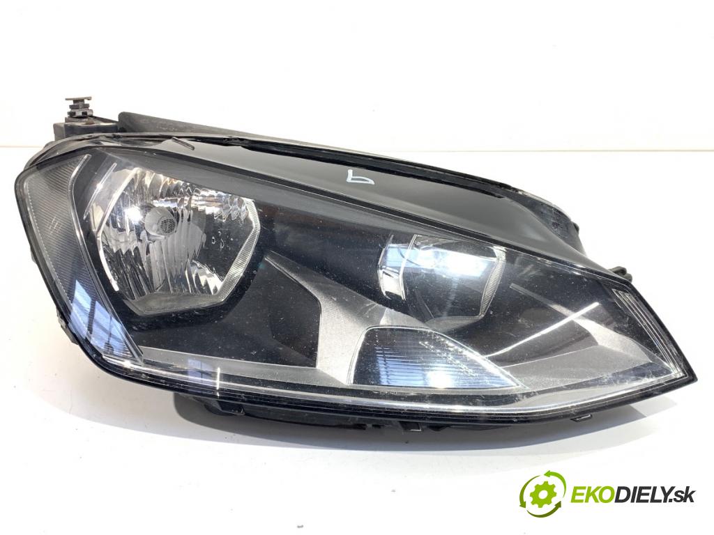 VW GOLF VII Kombi 2014 81 kW 1.6 TDI 1598 světlomet pravý přední část 5G1941006