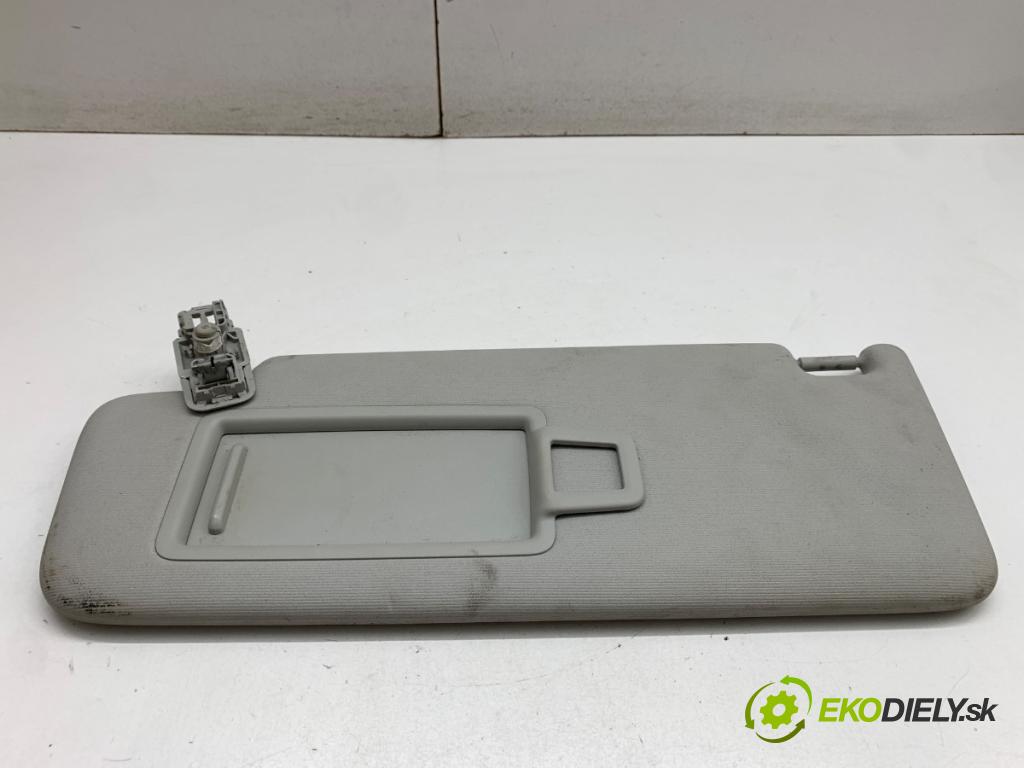 VW GOLF VII Kombi 2014 81 kW 1.6 TDI 1598 clona sluneční levý 