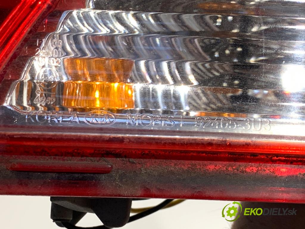 KIA SPORTAGE III SUV 2014 100 kW 2.0 CRDi AWD 1995 Svetlo nárazníka ľavy zad 92405-3U3