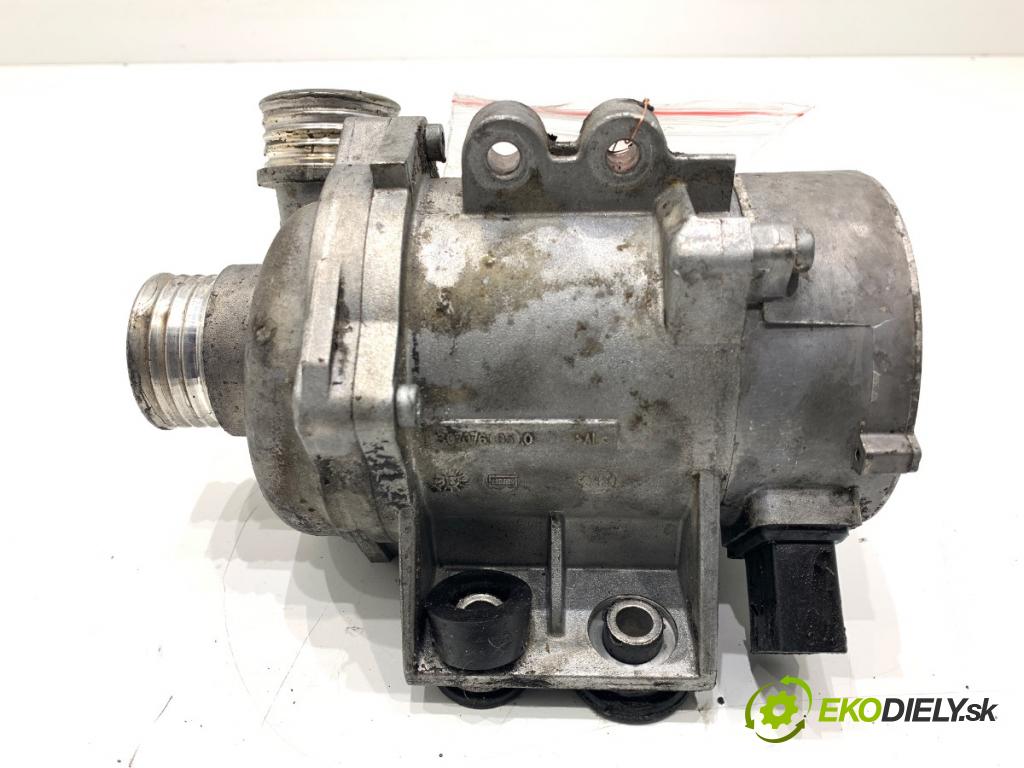 BMW E60 sedan 2005 160 kW 525 i 2996 Pumpa vody 70285120 (Vodná pumpa)