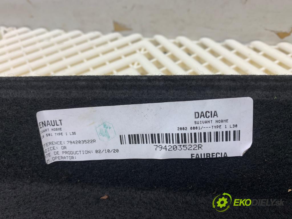 DACIA DUSTER SUV 2020 74 kW 1.0 TCe 100 (HMMT) 999 pláto zadní část 794203522R