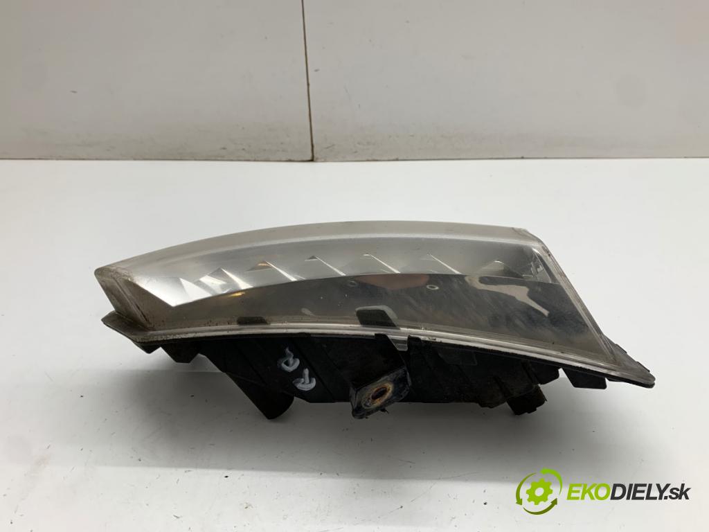 RENAULT MEGANE III Kombi 2014 81 kW 1.5 dCi (KZ09, KZ0D, KZ1G, KZ29, KZ14, KZ1W, KZ10, KZ1F,... 1461 Svetlo DRL: pravy predný S135-300