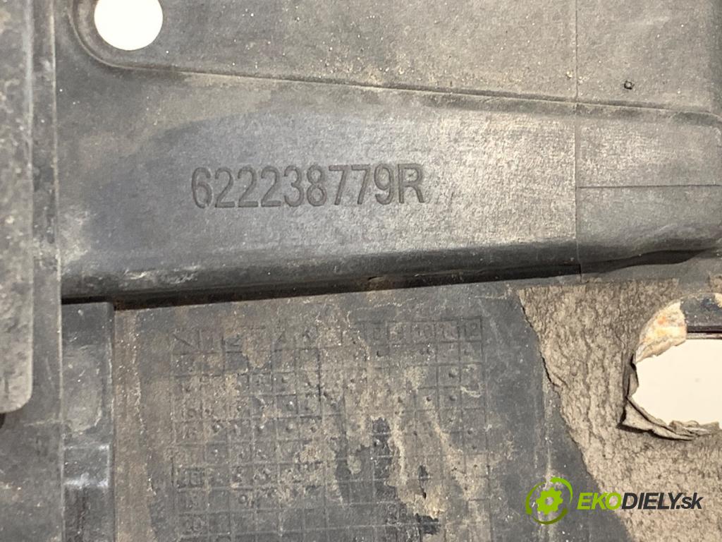 RENAULT MEGANE III Kombi 2014 81 kW 1.5 dCi (KZ09, KZ0D, KZ1G, KZ29, KZ14, KZ1W, KZ10, KZ1F,... 1461 OBUV: Uchytenie svetla ľavy 622238779R