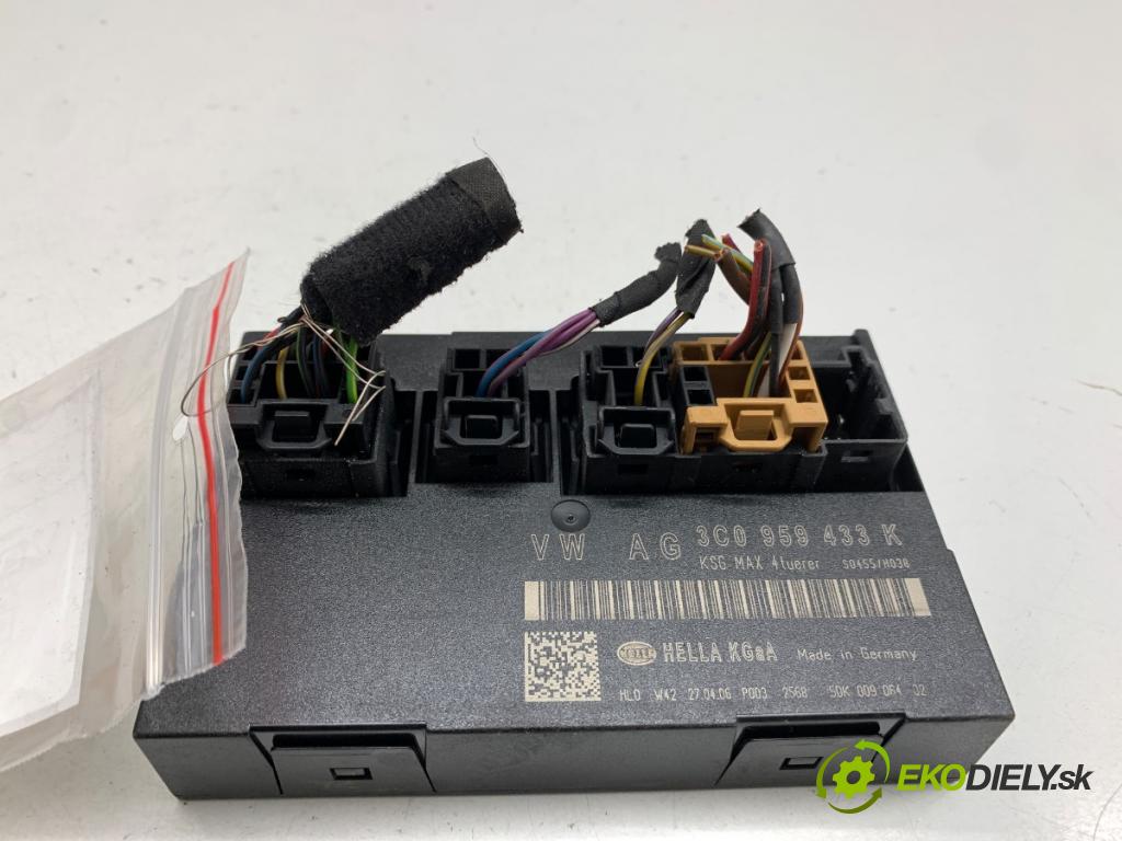 VW PASSAT B6 sedan 2006 110 kW 2.0 FSI 1984 modul komfortu 3C0959433K (Komfortní modul)