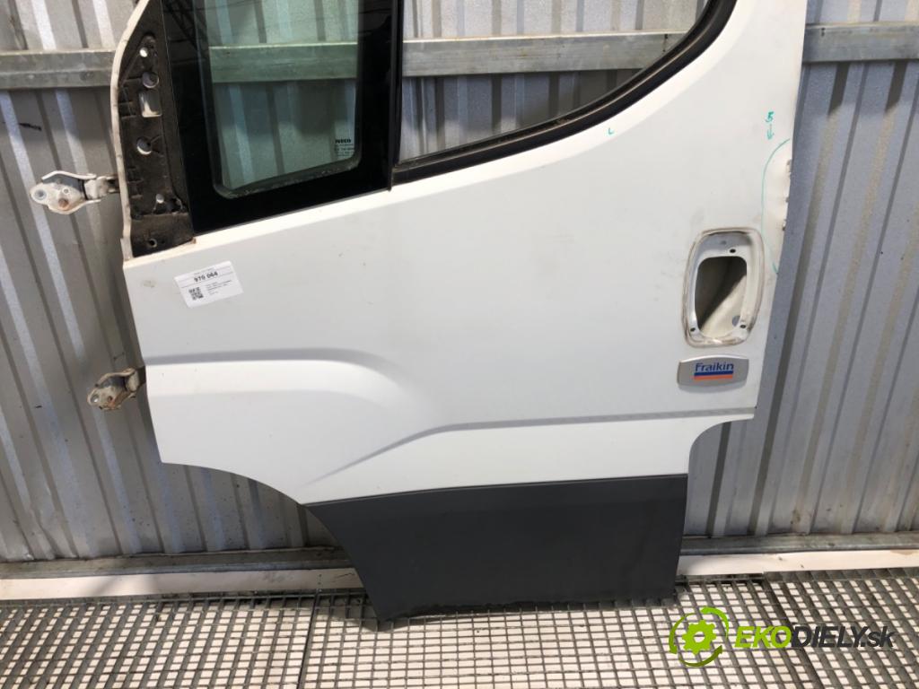 IVECO DAILY VI Platforma / podwozie 2017 115 kW 33S16, 35S16, 35C16, 40C16, 50C16 2287 dveře levý přední část