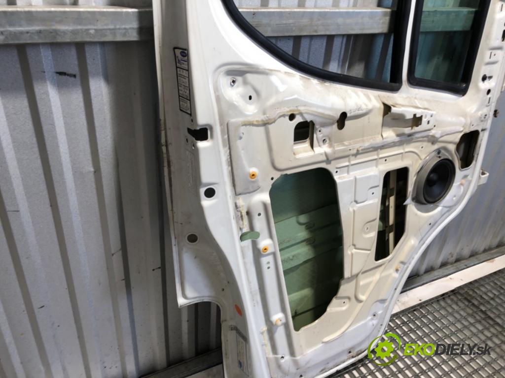 IVECO DAILY VI Platforma / podwozie 2017 115 kW 33S16, 35S16, 35C16, 40C16, 50C16 2287 dveře levý přední část
