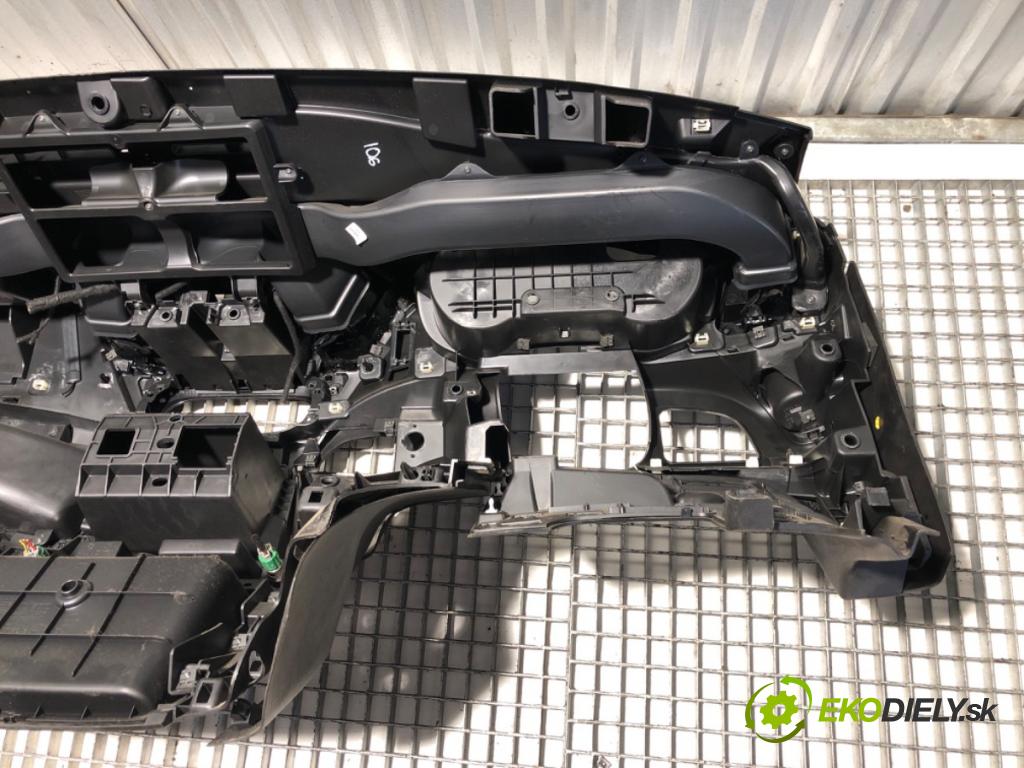 IVECO DAILY VI Platforma / podwozie 2017 115 kW 33S16, 35S16, 35C16, 40C16, 50C16 2287 palubní doska 5801544462 (Palubní deska)