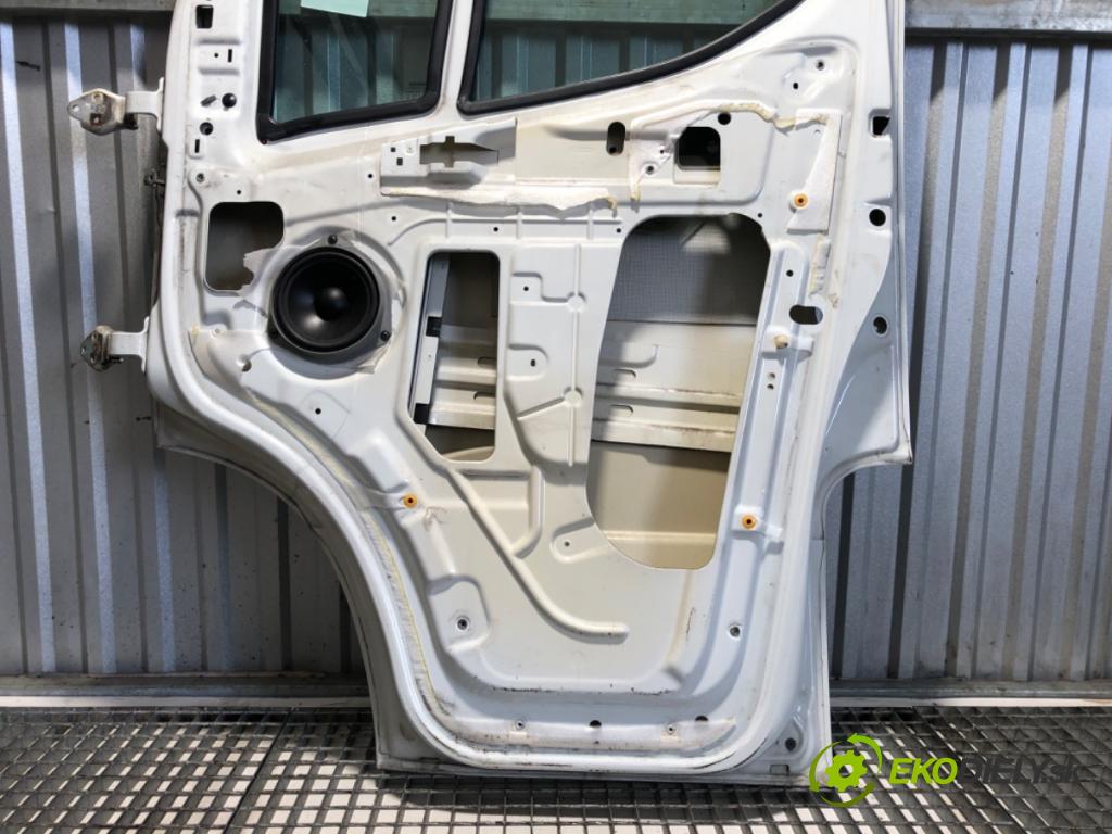 IVECO DAILY VI Platforma / podwozie 2017 115 kW 33S16, 35S16, 35C16, 40C16, 50C16 2287 dveře pravý přední část