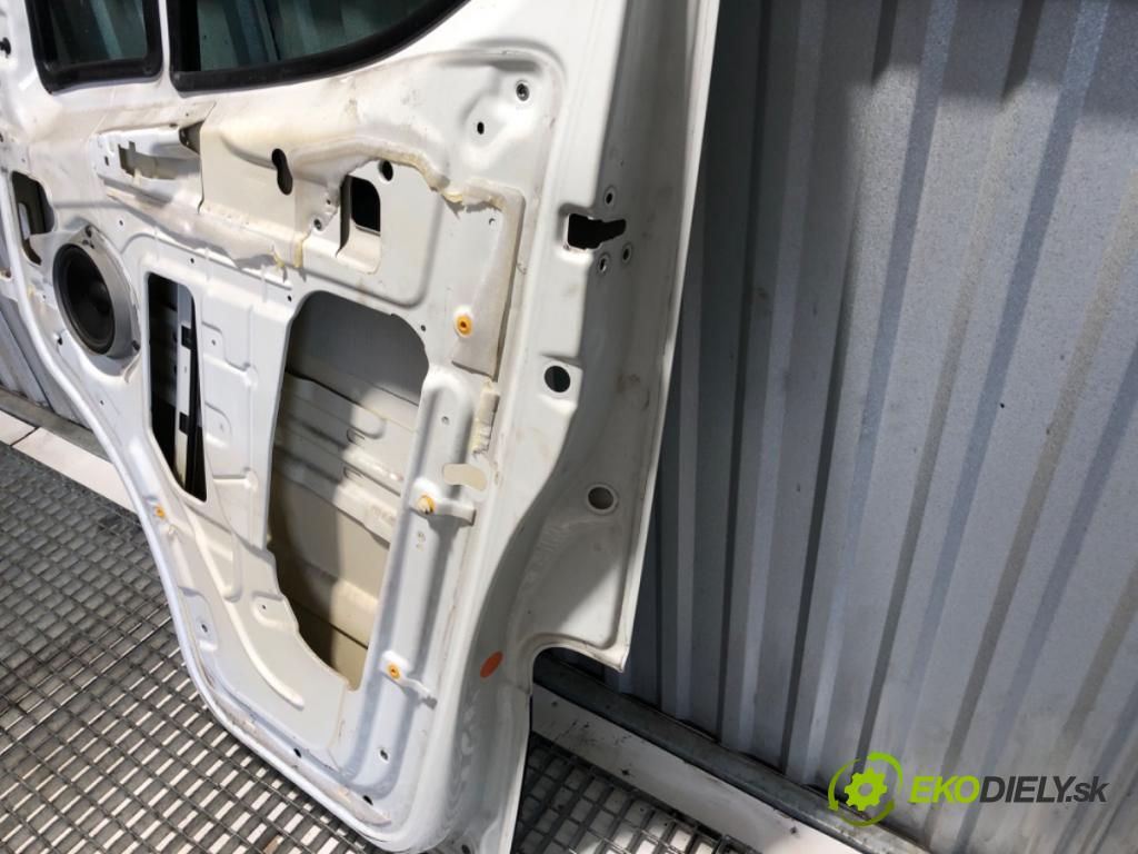 IVECO DAILY VI Platforma / podwozie 2017 115 kW 33S16, 35S16, 35C16, 40C16, 50C16 2287 dveře pravý přední část