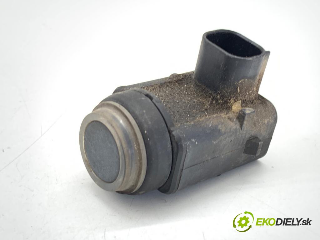JEEP GRAND CHEROKEE WK samochód terenowy zamknięty 2008 160 kW 3.0 CRD 4x4 2987 snímač PDC 5HX08TRMAA