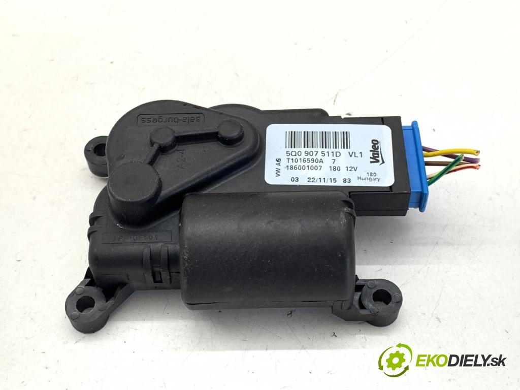 VW GOLF VII liftback 2015 135 kW 2.0 GTD 1968 motor topení 5Q0907511K