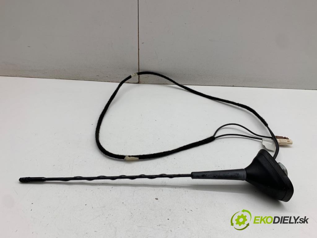 DACIA DUSTER SUV 2020 74 kW 1.0 TCe 100 (HMMT) 999 ANTENA 