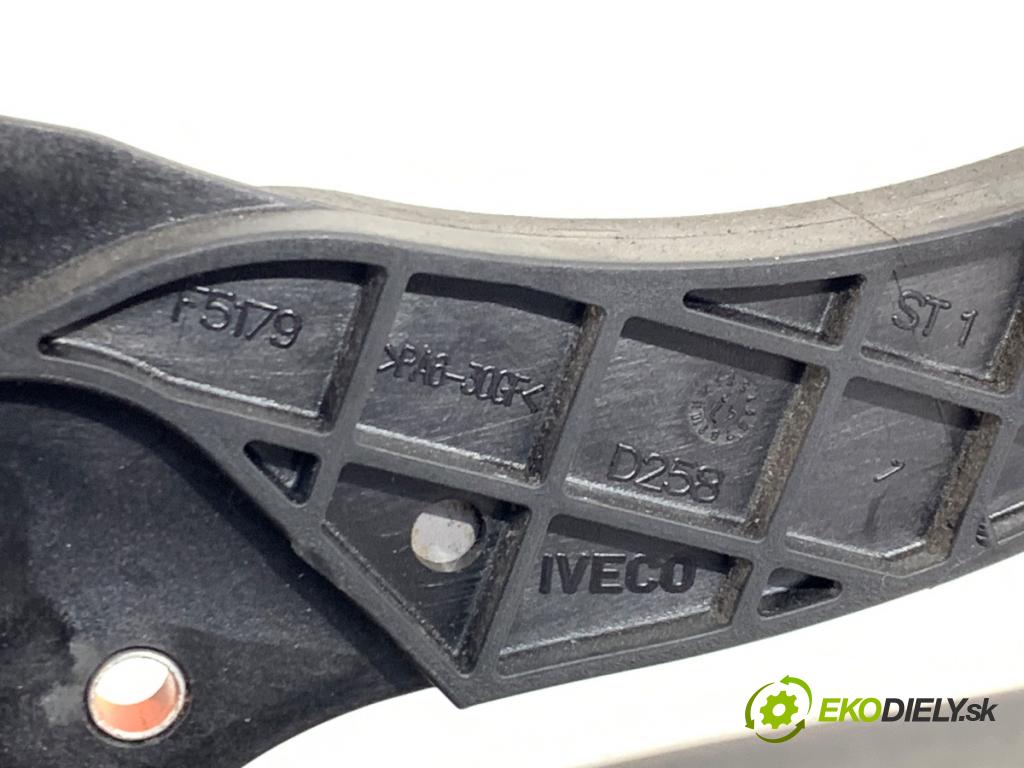 IVECO DAILY VI Platforma / podwozie 2017 115 kW 33S16, 35S16, 35C16, 40C16, 50C16 2287 PEDÁL: 5801492032 (Potenciometer plynového pedálu)