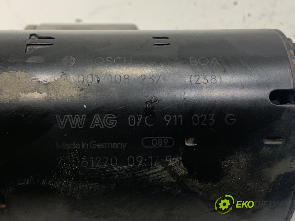 AUDI A8 D3 sedan 2007 331 kW S8 quattro 5204 startér 07C911023G (Startér)