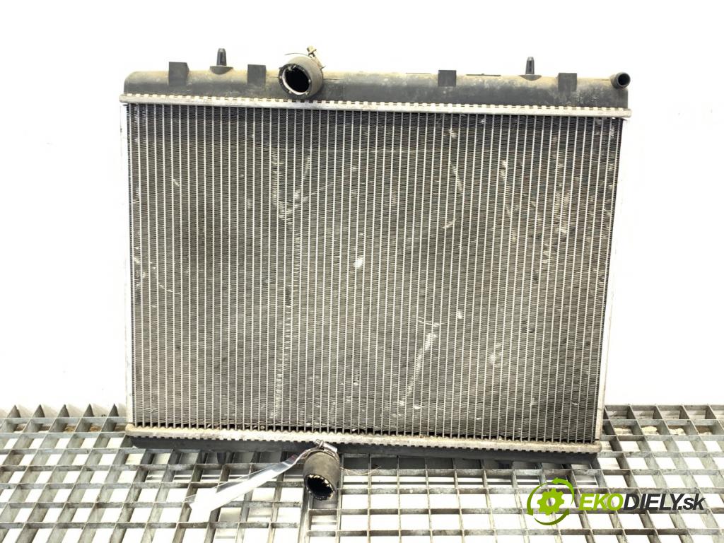 PEUGEOT 308 SW Kombi 2008 88 kW 1.6 16V 1598 chladič vody 9657576580 (Vodní chladič)