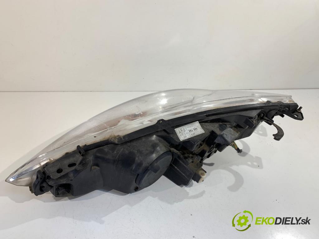 PEUGEOT 308 SW Kombi 2008 88 kW 1.6 16V 1598 Svetlomet pravy predný