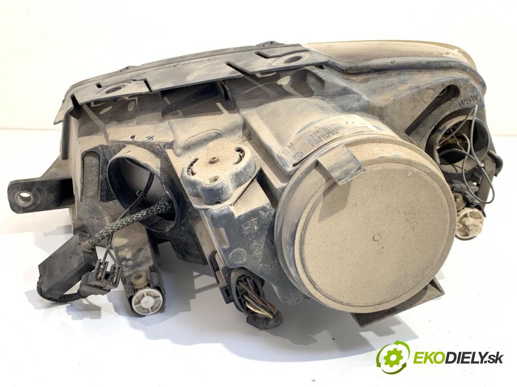 VW PASSAT B6 sedan 2006 110 kW 2.0 FSI 1984 Svetlomet pravy predný 3C0941006S