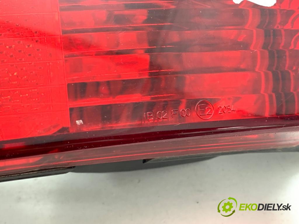 OPEL MERIVA A nadwozie wielkoprzestrzenne (MPV) 2003 64 kW 1.6 (E75) 1598 Svetlo nárazníka ľavy zad