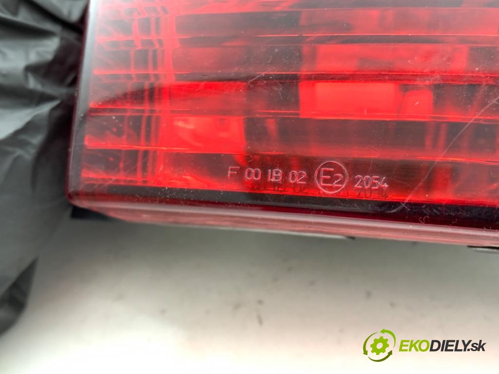 OPEL MERIVA A nadwozie wielkoprzestrzenne (MPV) 2003 64 kW 1.6 (E75) 1598 světlo nárazníka pravý zadní část