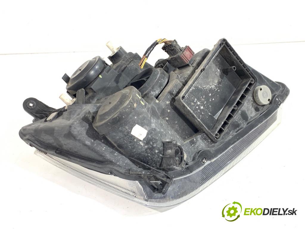 OPEL MERIVA A nadwozie wielkoprzestrzenne (MPV) 2003 64 kW 1.6 (E75) 1598 světlomet levý přední část 93321052
