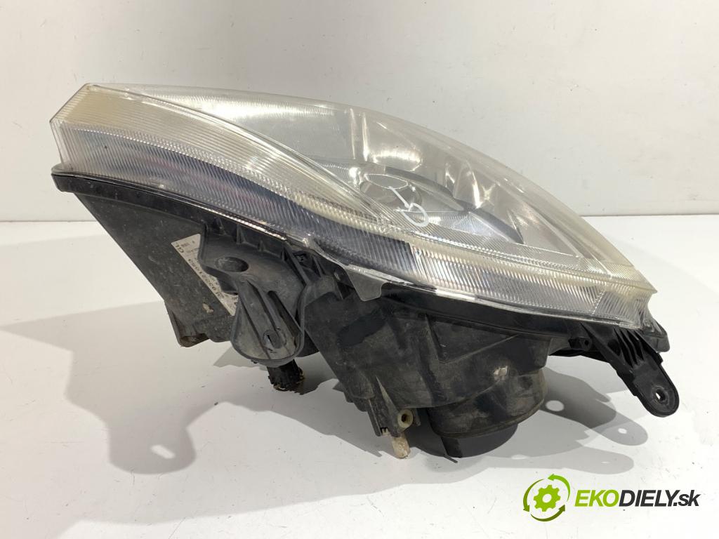 OPEL MERIVA A nadwozie wielkoprzestrzenne (MPV) 2003 64 kW 1.6 (E75) 1598 světlomet pravý přední část 93321053