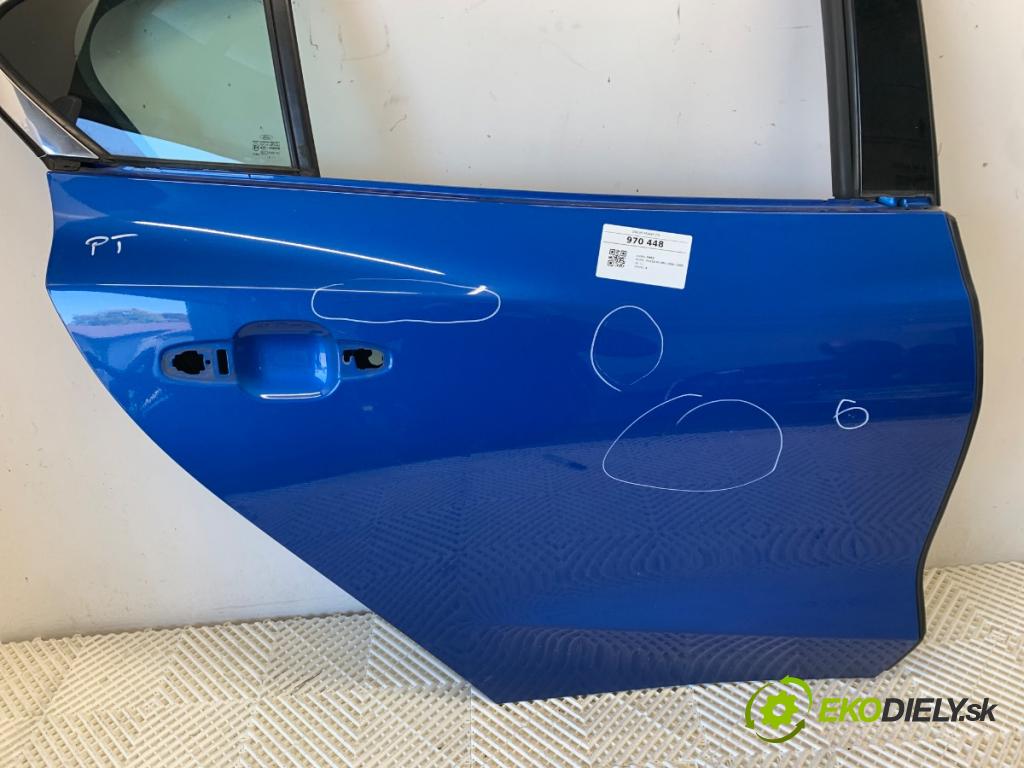 FORD FOCUS IV liftback 2019 92 kW 1.0 EcoBoost 999 Dvere pravy zad