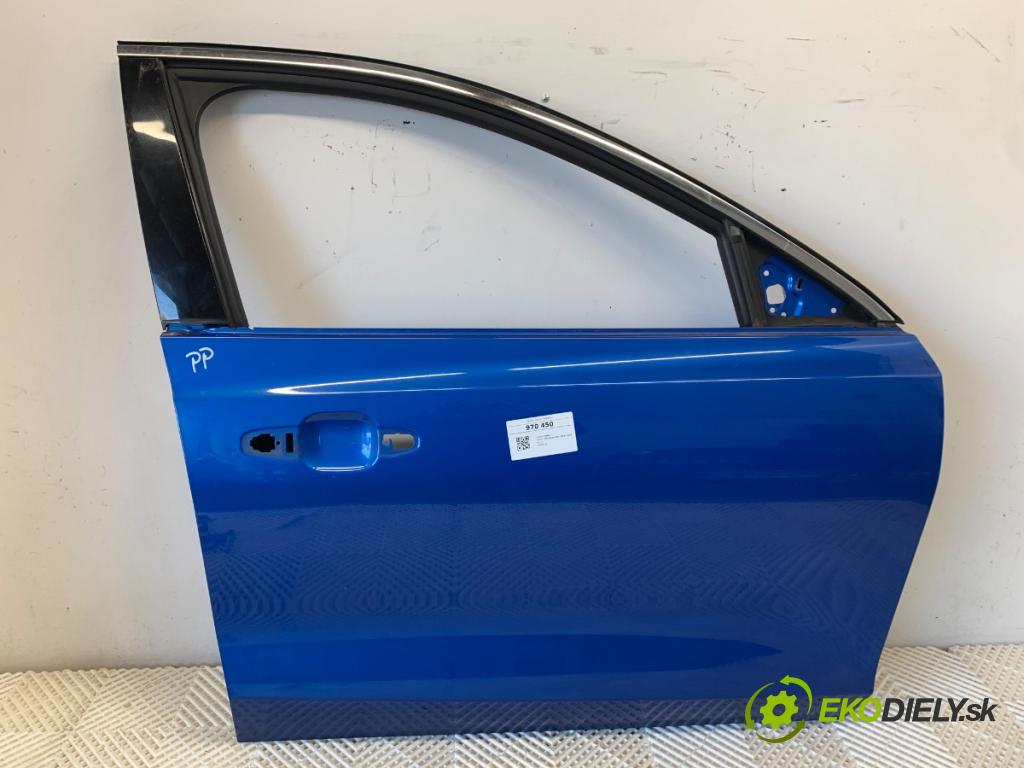 FORD FOCUS IV liftback 2019 92 kW 1.0 EcoBoost 999 Dvere pravy predný 