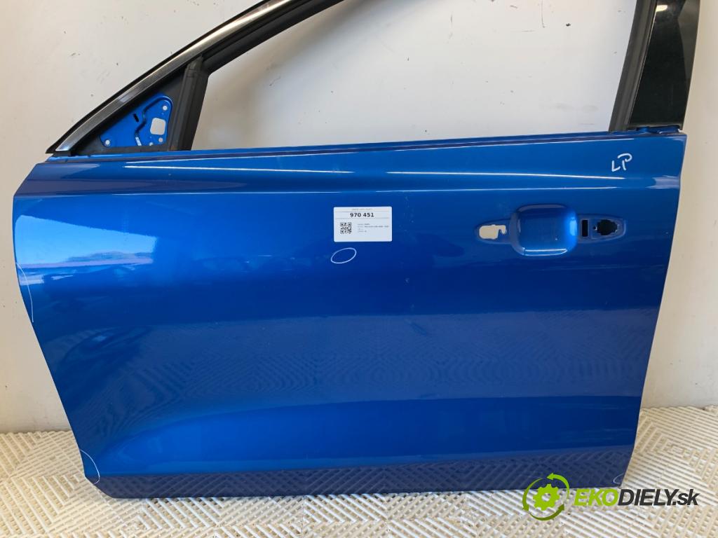 FORD FOCUS IV liftback 2019 92 kW 1.0 EcoBoost 999 Dvere ľavy predný