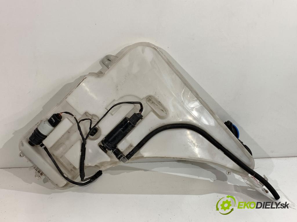 BMW F36 coupe 2020 135 kW 420 i xDrive 1998 nádržka ostřikovačů 7241679