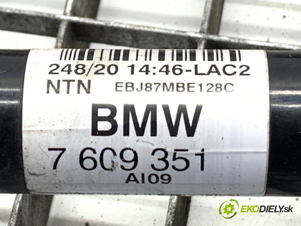BMW F36 coupe 2020 135 kW 420 i xDrive 1998 Poloos ľavy zad 7609351
