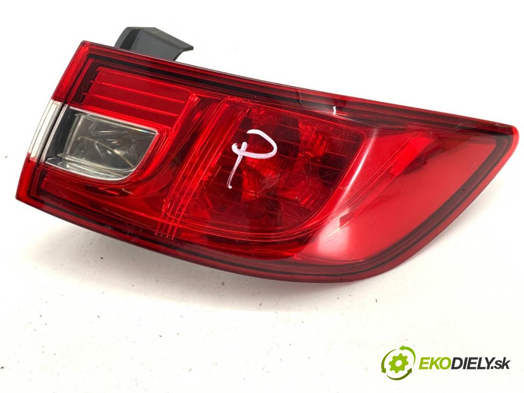 RENAULT CLIO IV liftback 2015 66 kW 1.5 dCi 90 1461 světlo pravý zadní část 265506608R