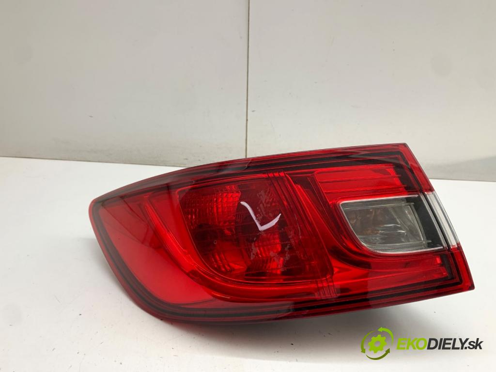 RENAULT CLIO IV liftback 2015 66 kW 1.5 dCi 90 1461 světlo levý zadní část 265553021R