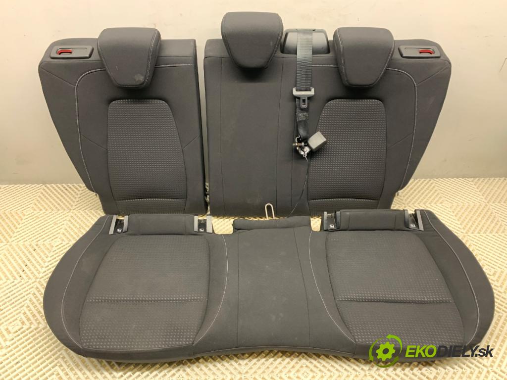 FORD FOCUS IV liftback 2019 92 kW 1.0 EcoBoost 999 sedadla sedačky sedadlo boční