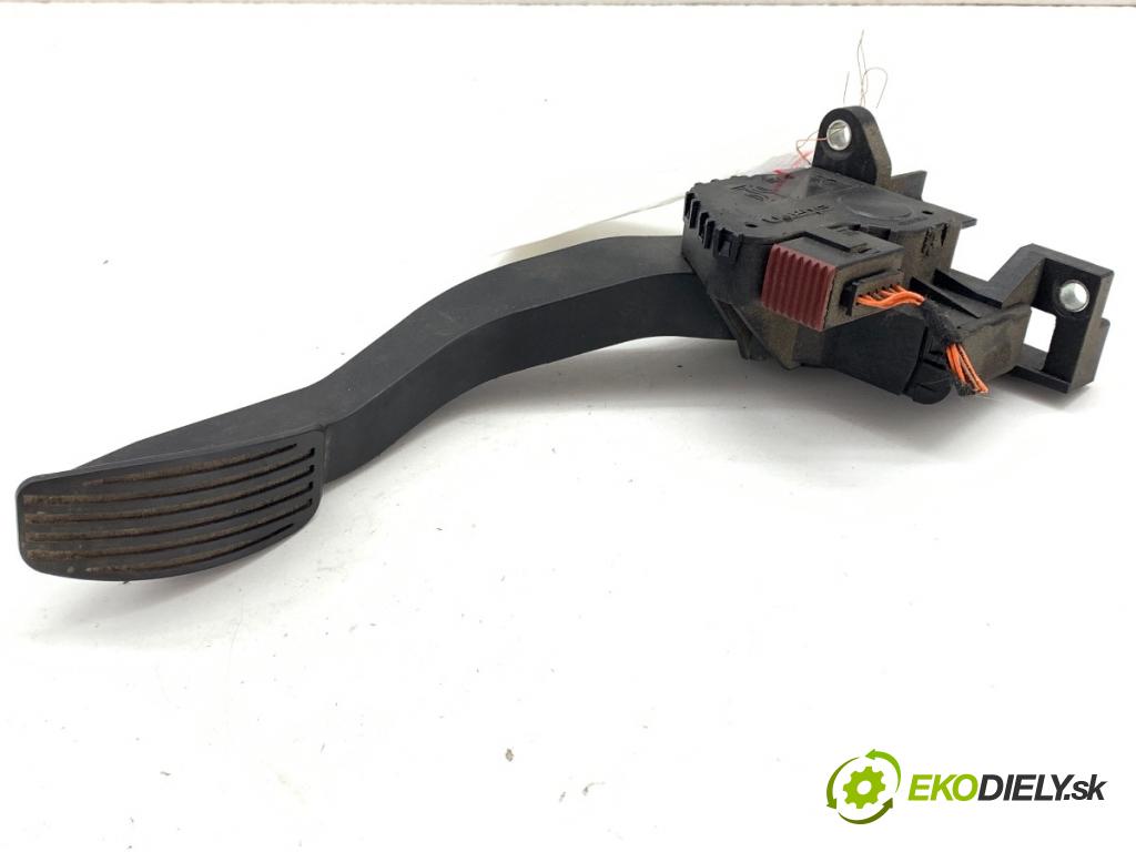 IVECO DAILY VI Platforma / podwozie 2017 115 kW 33S16, 35S16, 35C16, 40C16, 50C16 2287 Potenciometer plynu 5801333490 (Potenciometer plynového pedálu)