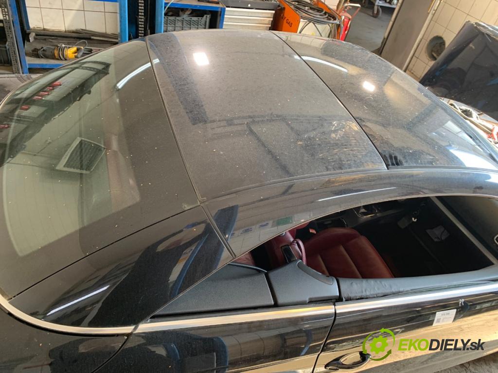 VW EOS kabriolet 2008 103 kW 2.0 TDI 1968 střecha SKLÁDACÍ: