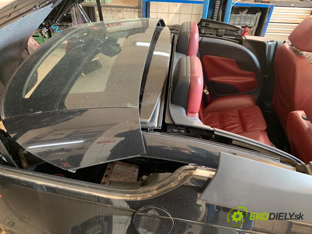 VW EOS kabriolet 2008 103 kW 2.0 TDI 1968 střecha SKLÁDACÍ: