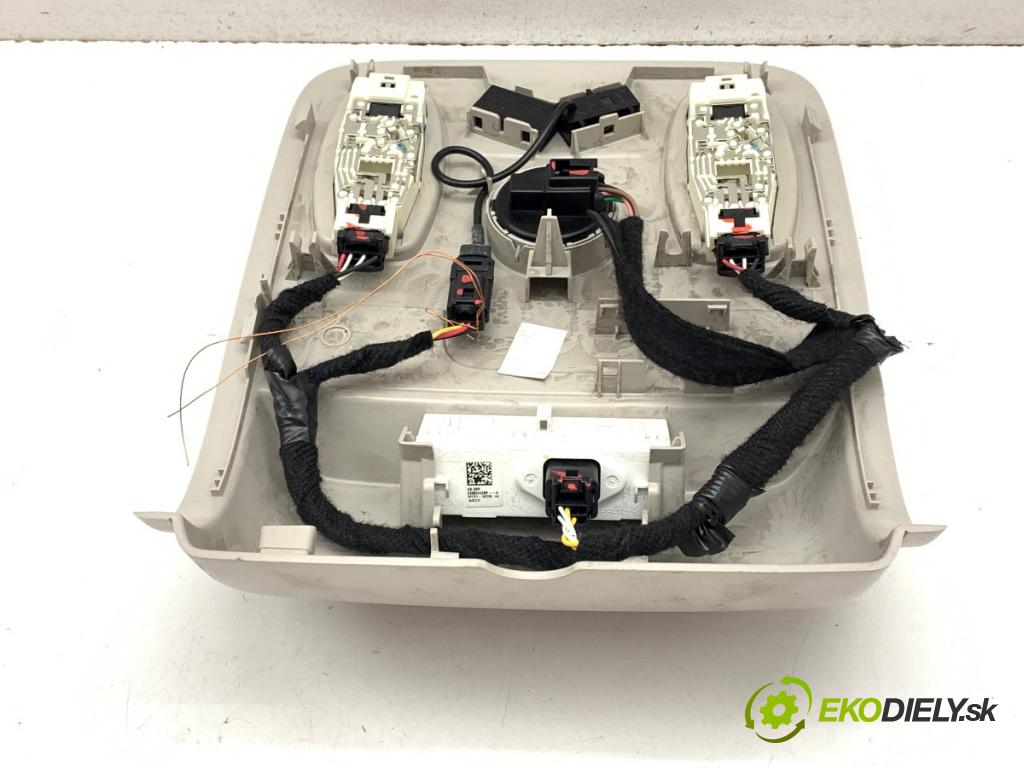 RENAULT TALISMAN sedan 2017 118 kW 1.6 dCi 160 1598 Svetlo stropné 969801346R