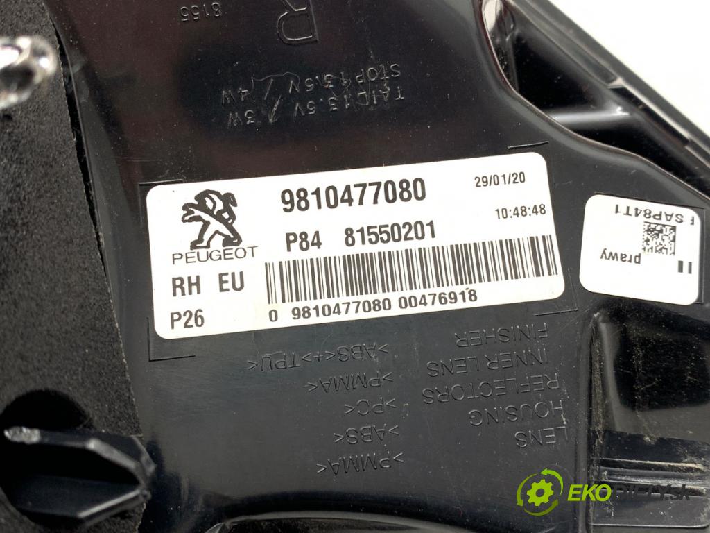 PEUGEOT 3008 SUV 2020 96 kW 1.2 THP/ PureTech 130 1199 světlo pravý zadní část 9810477080