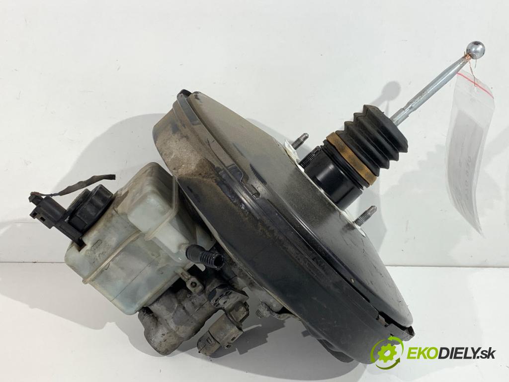 VW PASSAT B6 sedan 2006 110 kW 2.0 FSI 1984 posilovač bŕzd 3C1614105M