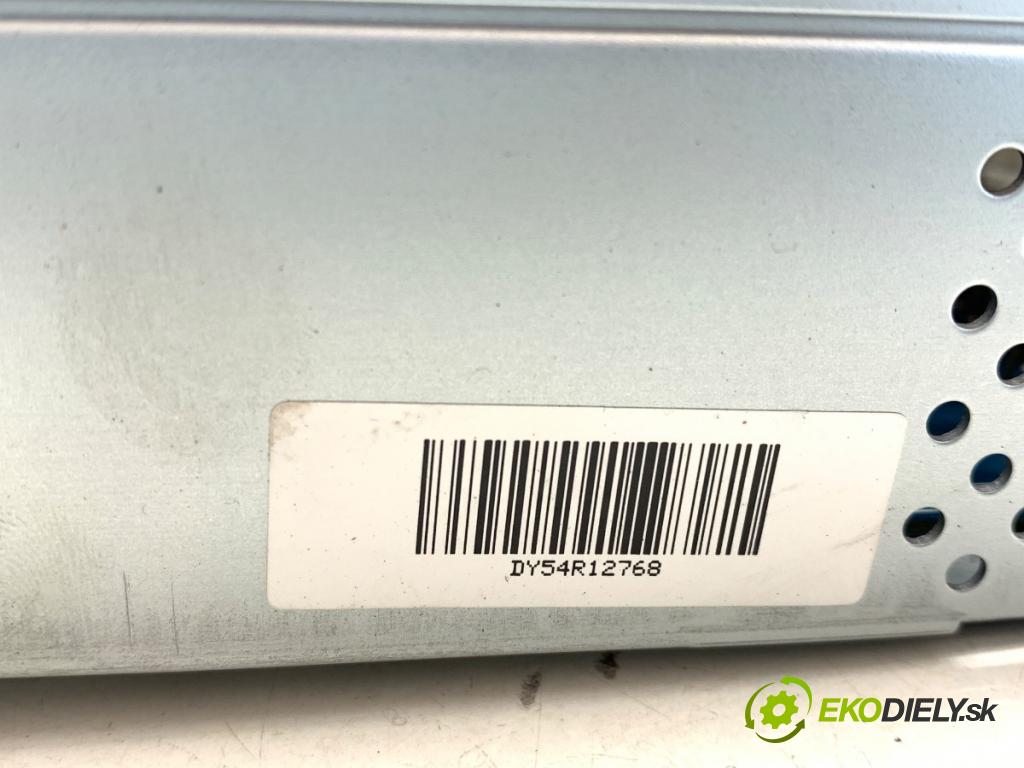 RENAULT CLIO IV liftback 2015 66 kW 1.5 dCi 90 1461 RADIO 281159981R (Audio zariadenie)