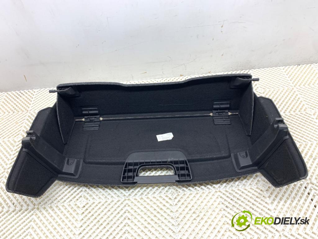 VW EOS kabriolet 2008 103 kW 2.0 TDI 1968 pláto zadní část 1Q0867071C