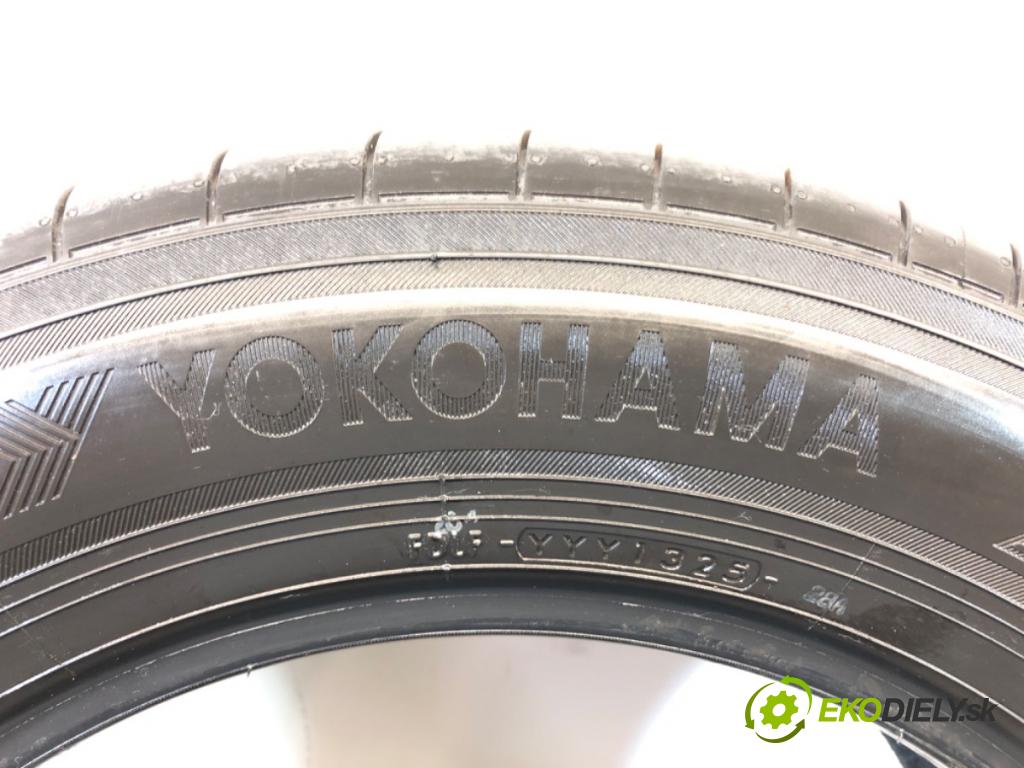 --- --- PNEUMATIKY: 2X 215/65 R17 YOKOHAMA